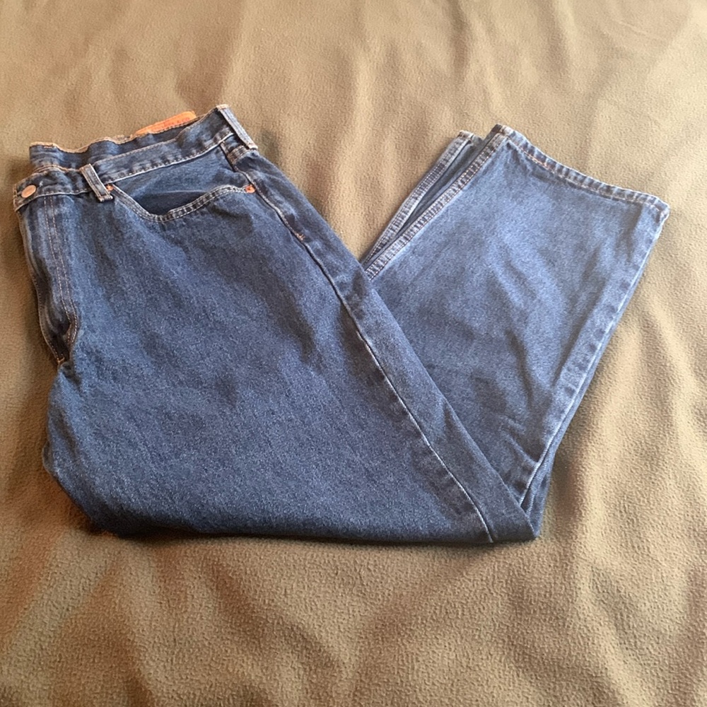 Men’s Levi’s red tab 550 blue jeans. Size 38x32.